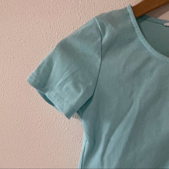 SHEIN Light Blue Ribbed Crop Top Button Front-12 - Picture 5 of 9